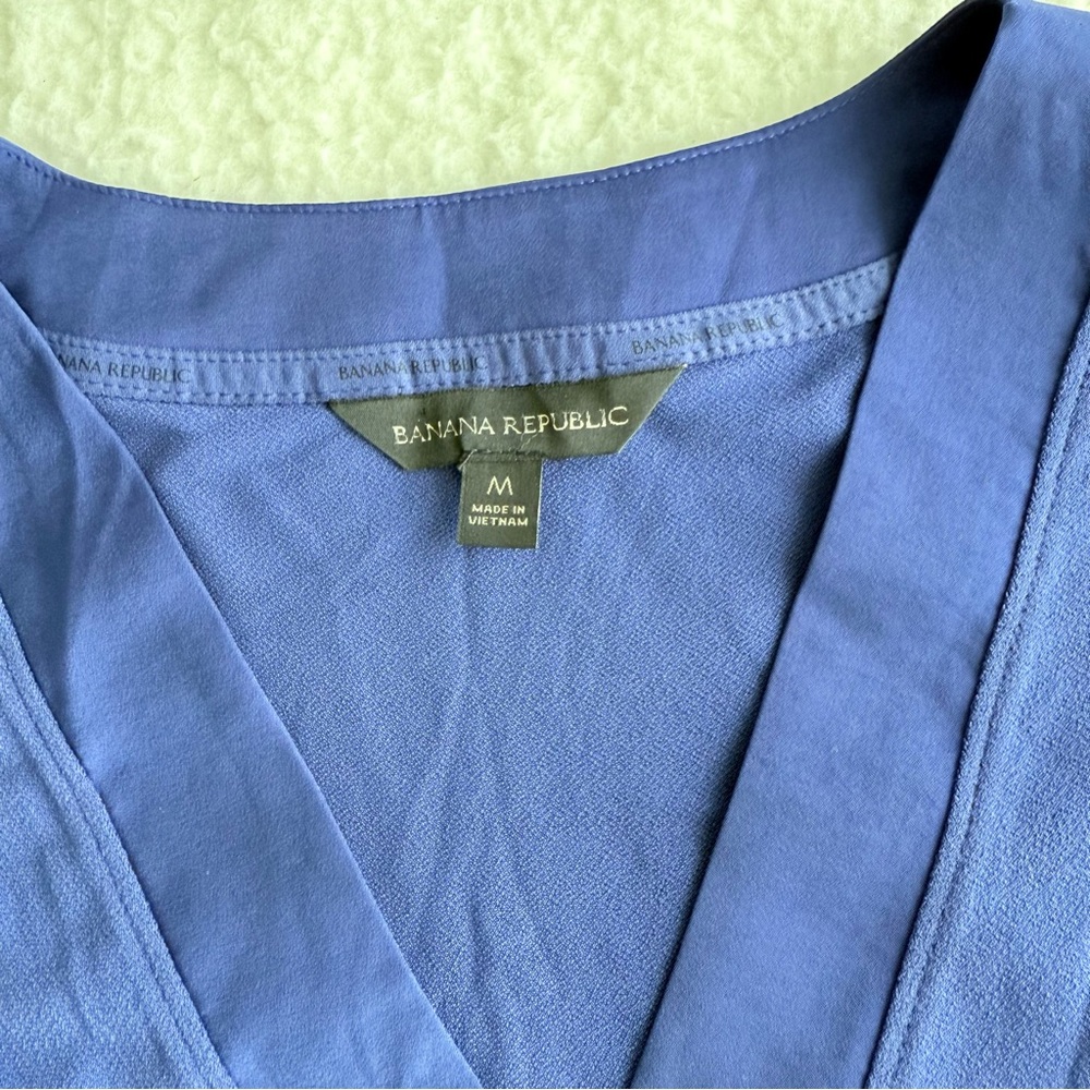 Banana Republic NWOT Women's V-Neck Blue 3/4 Sleeve Airy Blouse, Size XXL, XL, M - Picture 11 of 14